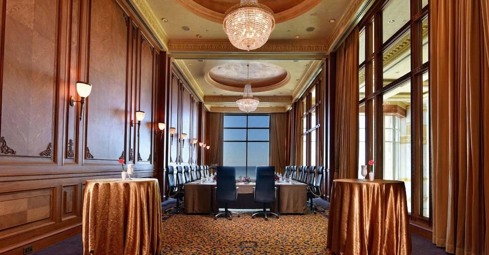 Empire Hotel And Country Club Brunei Bandar Seri Begawan Extérieur photo